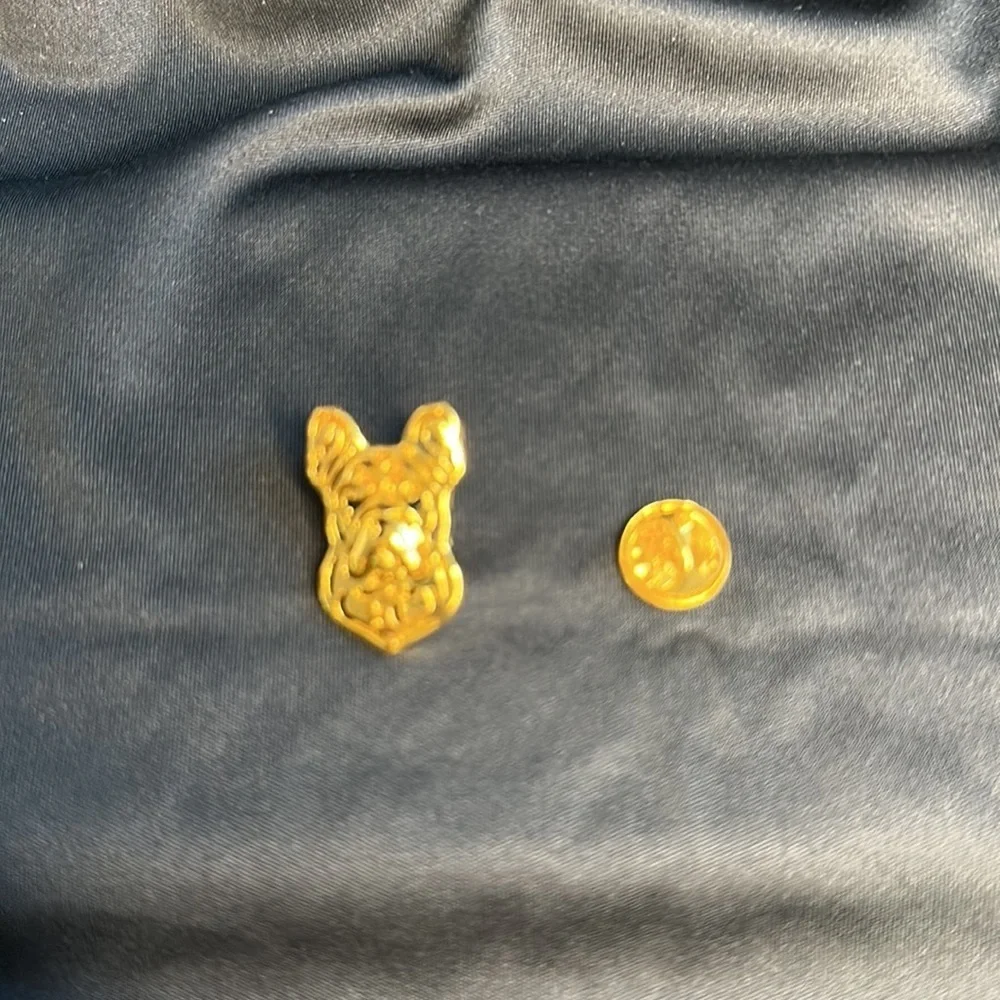 French Bulldog pin - Picture 6 of 6